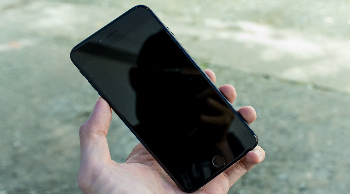 Dịch Vụ Ép Kính iPhone 7 Plus Chính Hãng