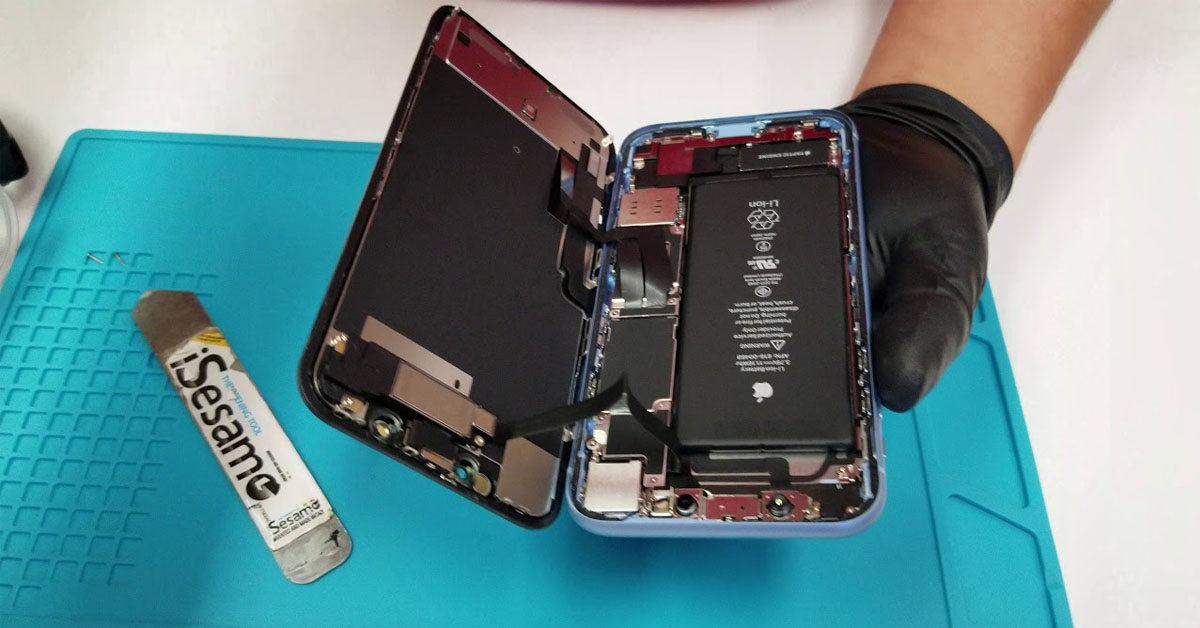 ép kính iPhone XR