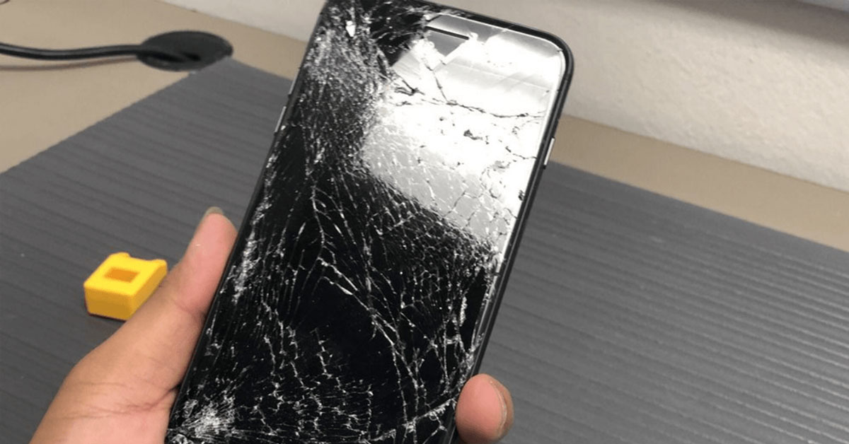 màn hình iPhone 7 bị vỡ