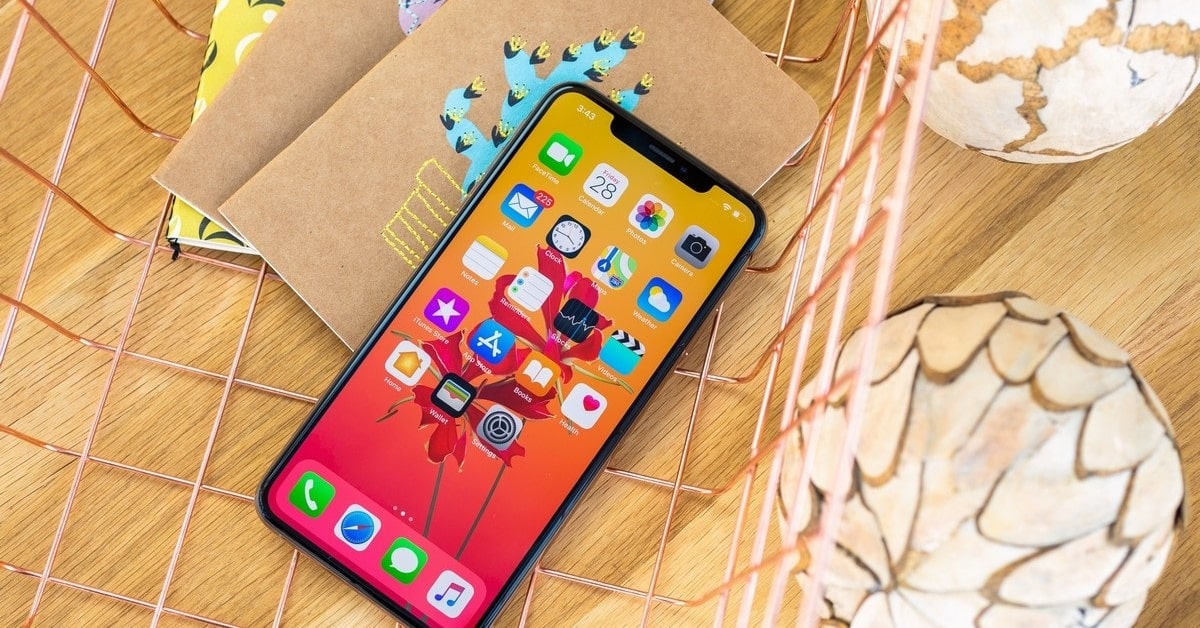 Cần nên xử lý màn hình iPhone XS bị vỡ như thế nào?