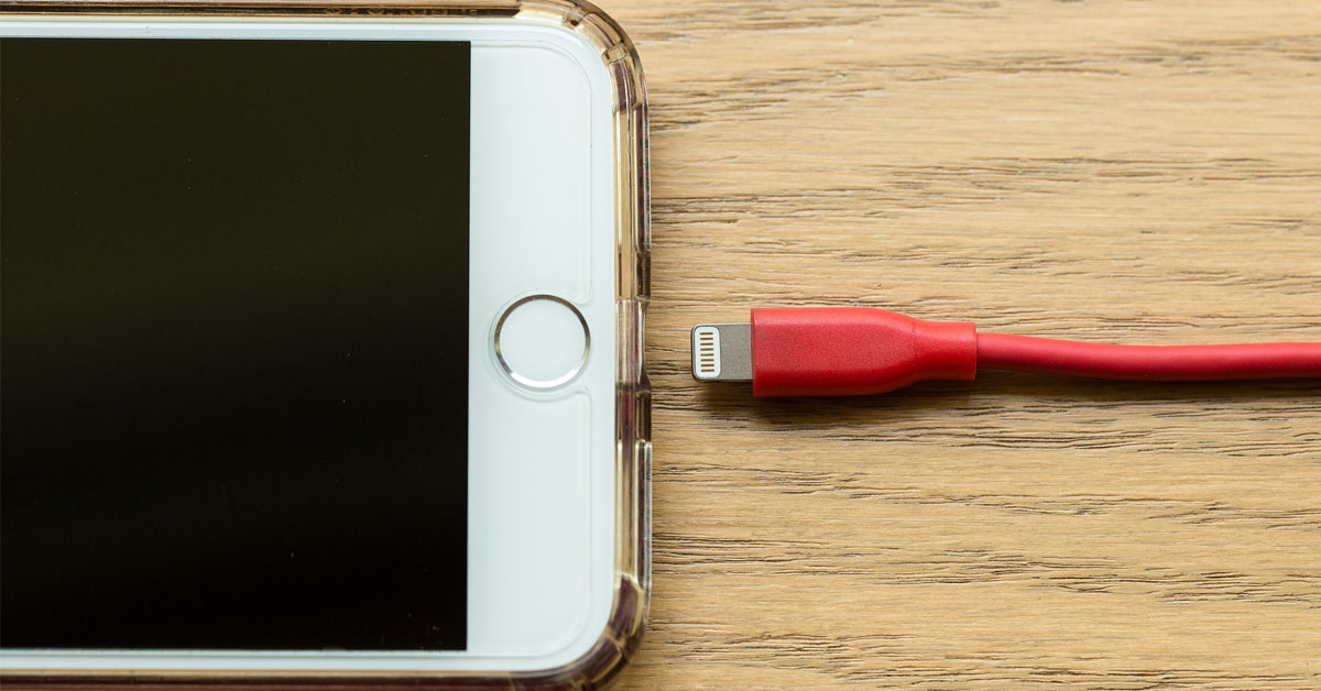 Hướng dẫn khắc phục lỗi iPhone báo sạc nhưng không vào pin hiệu quả